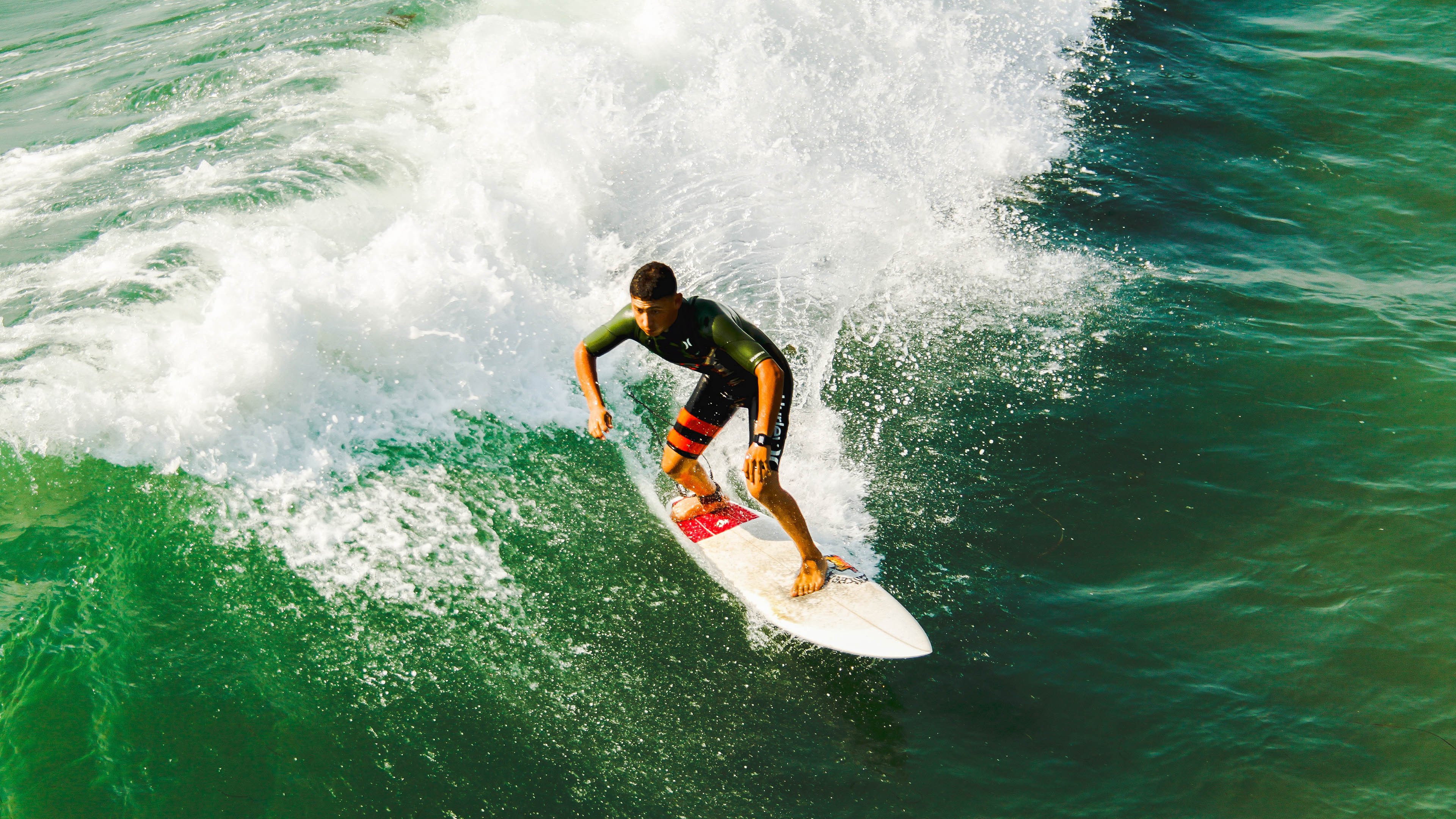 霍芬海姆中卫表现稳健,保障后防安全,霍芬海姆在德国哪里